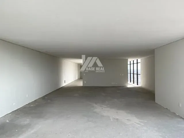 Cobertura / Penthouse com 575m² 4 quartos e 2 banheiros, à venda, no bairro Estrela em Ponta Grossa