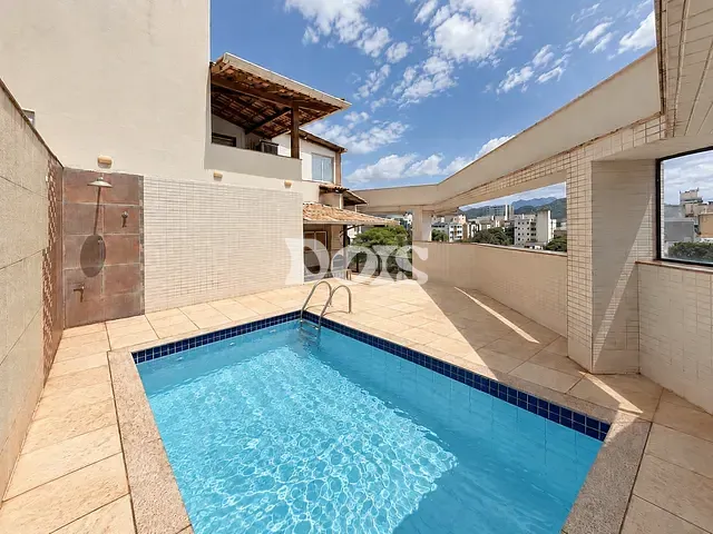 Cobertura / Penthouse 4 quartos e 5 banheiros, à venda, no bairro Jardim da Penha em Vitória