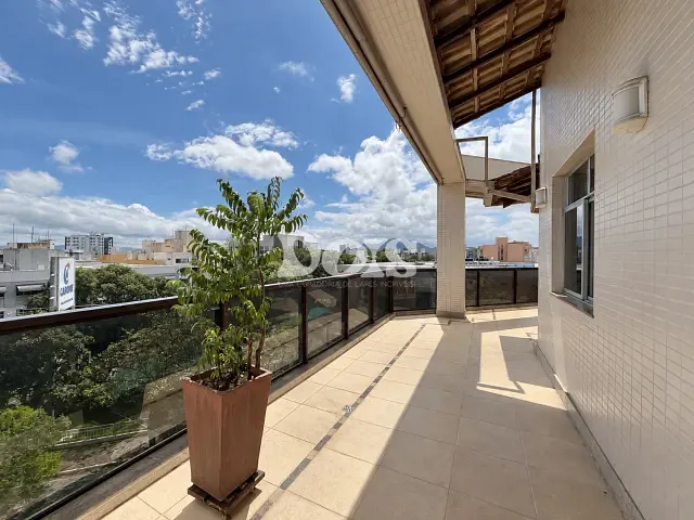 Cobertura / Penthouse 4 quartos e 5 banheiros, à venda, no bairro Jardim da Penha em Vitória