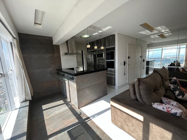 Cobertura / Penthouse com 156m² 3 quartos e 3 banheiros, à venda, no bairro Barranco em Taubaté