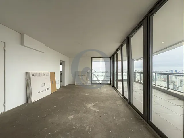 Cobertura / Penthouse 4 quartos e 7 banheiros, à venda, no bairro Vila Nova Conceição em São Paulo