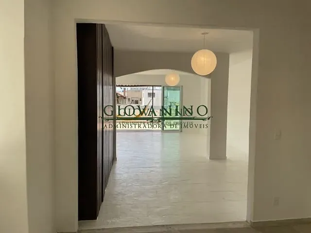 Cobertura / Penthouse com 228m² 4 quartos e 3 banheiros, à venda, no bairro Copacabana em Rio de Janeiro