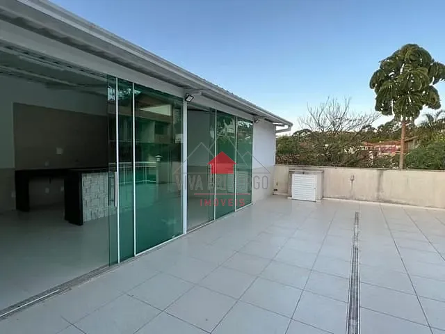 Cobertura / Penthouse com 256m² 3 quartos e 4 banheiros, à venda, no bairro Braunes em Nova Friburgo