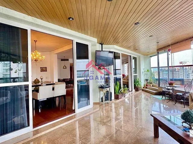 Cobertura / Penthouse com 980m² 4 quartos e 6 banheiros, à venda, no bairro Vila Suzana em São Paulo