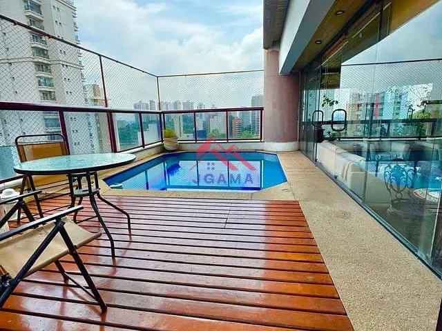 Cobertura / Penthouse com 980m² 4 quartos e 6 banheiros, à venda, no bairro Vila Suzana em São Paulo