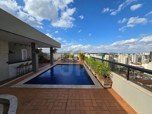 Cobertura / Penthouse 3 quartos e 4 banheiros, à venda, no bairro Centro em Ribeirão Preto