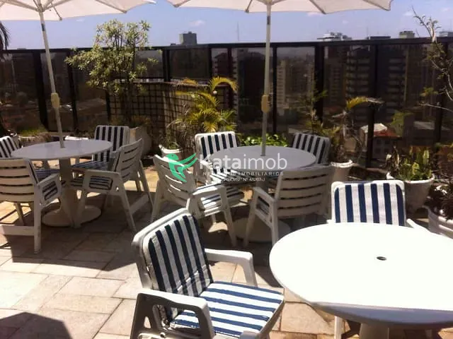 Cobertura / Penthouse com 400m² 3 quartos e 7 banheiros, à venda, no bairro Saúde em São Paulo