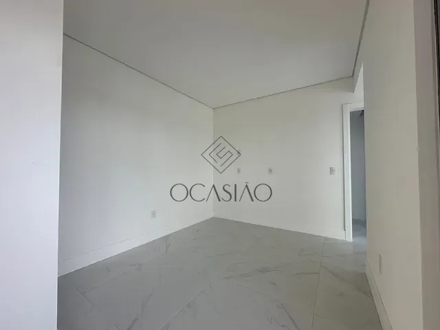 Cobertura / Penthouse à venda, no bairro Pioneiros em Balneário Camboriú