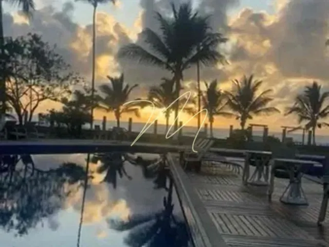 Cobertura / Penthouse 3 quartos e 3 banheiros, à venda, no bairro Olivença em Ilhéus