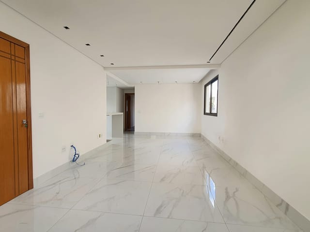Cobertura / Penthouse com 240m² 4 quartos e 4 banheiros, à venda, no bairro Castelo em Não informado