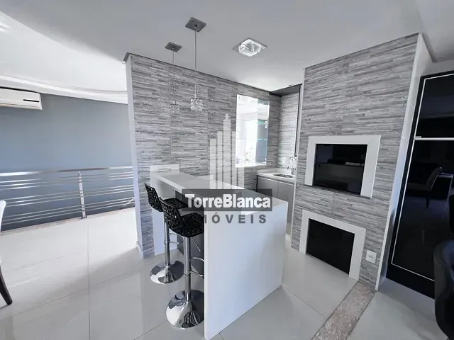 Cobertura / Penthouse com 232m² 3 quartos e 3 banheiros, à venda ou para alugar, no bairro Estrela em Ponta Grossa