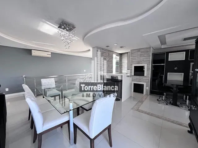 Cobertura / Penthouse com 232m² 3 quartos e 3 banheiros, à venda ou para alugar, no bairro Estrela em Ponta Grossa