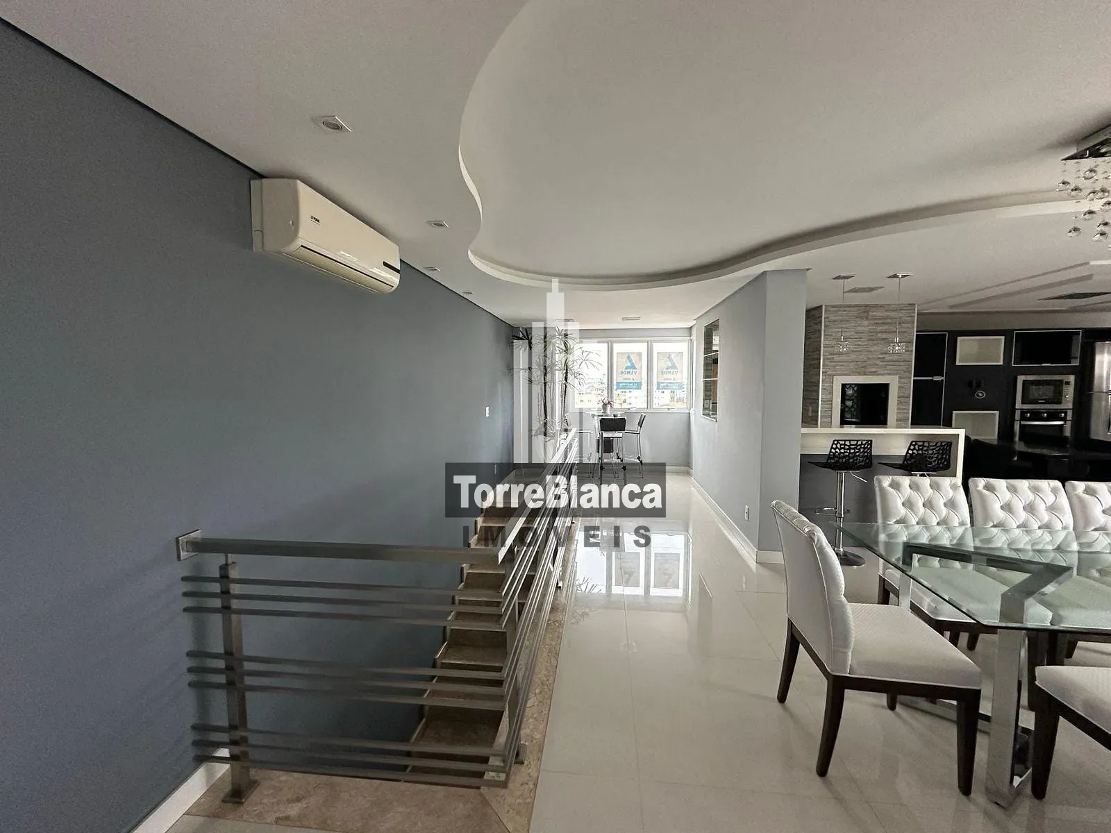 Cobertura, 3 quartos, 232 m² - Foto 3