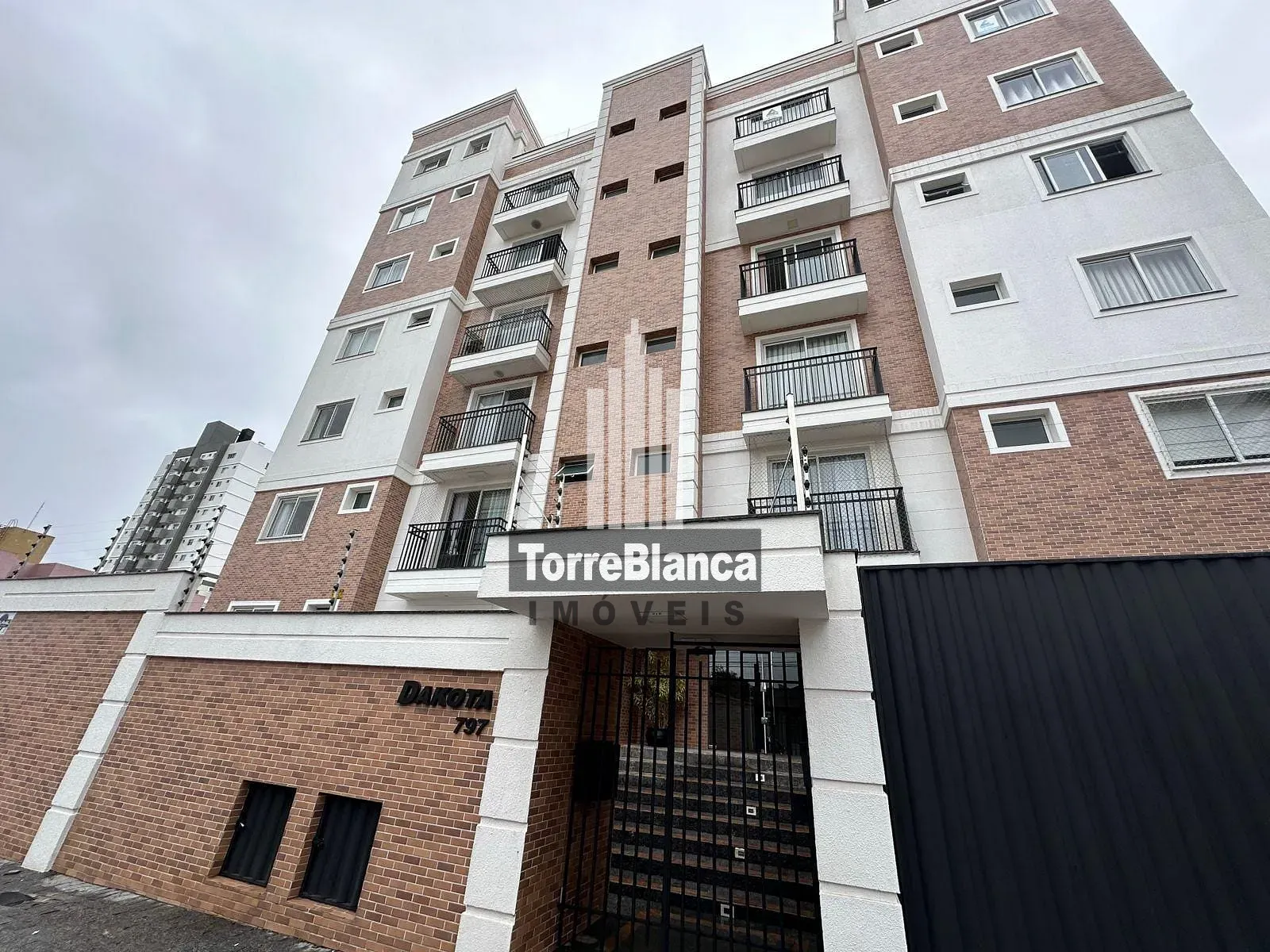 Cobertura, 3 quartos, 232 m² - Foto 2