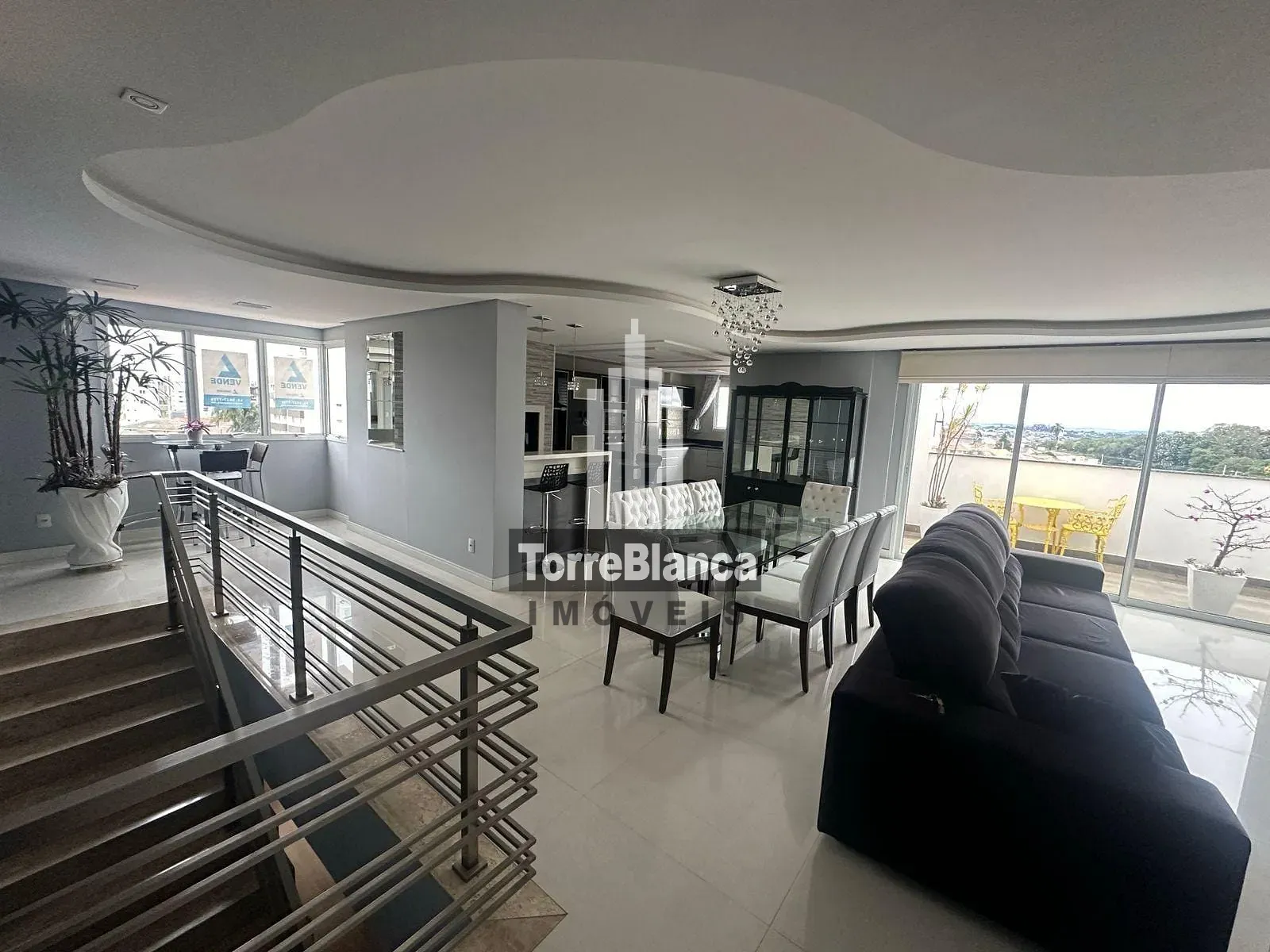 Cobertura, 3 quartos, 232 m² - Foto 4