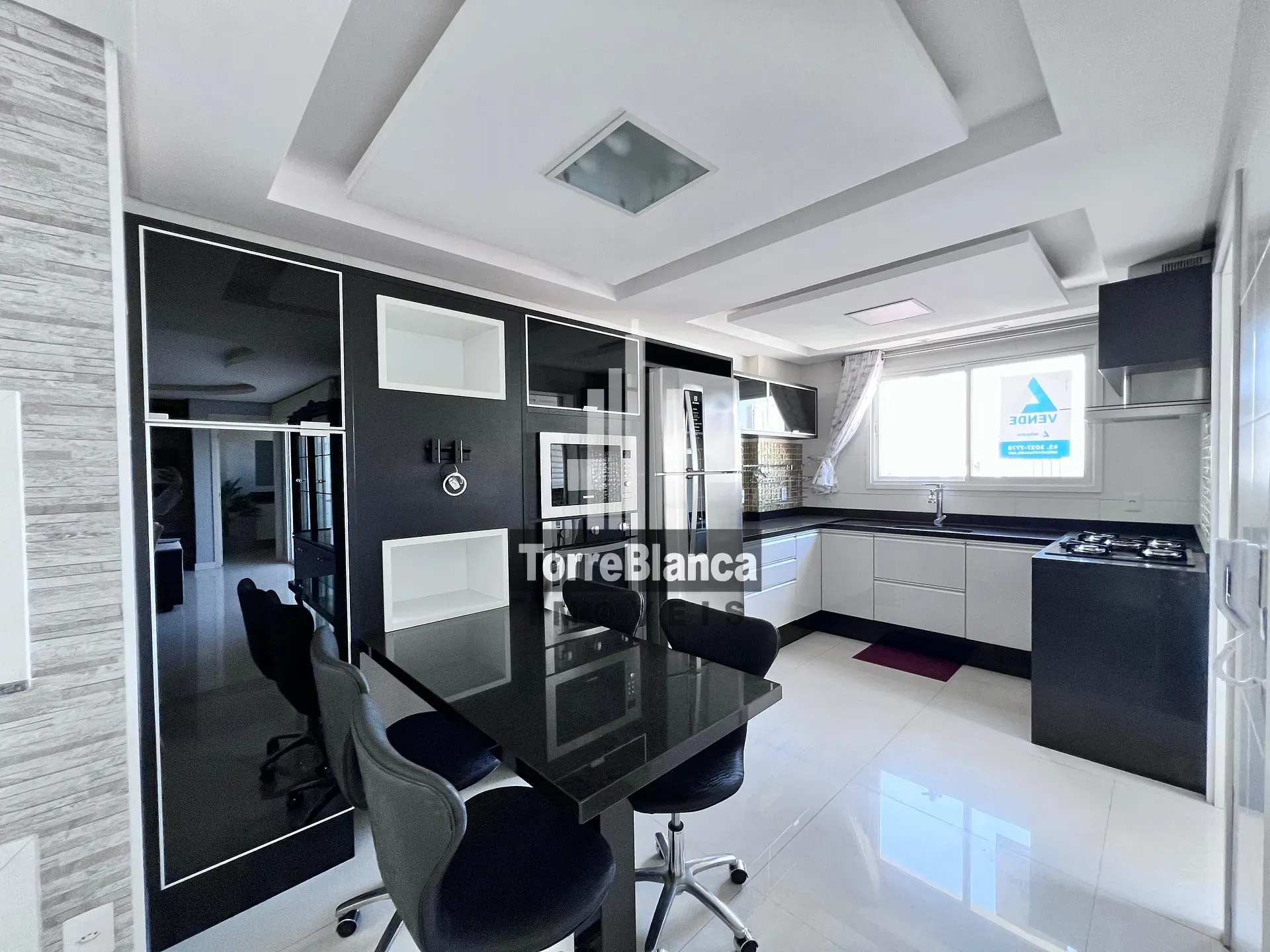 Cobertura, 3 quartos, 232 m² - Foto 3