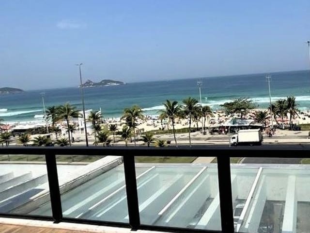 Cobertura / Penthouse com 370m² 4 quartos e 5 banheiros, à venda, no bairro Barra da Tijuca em Rio de Janeiro