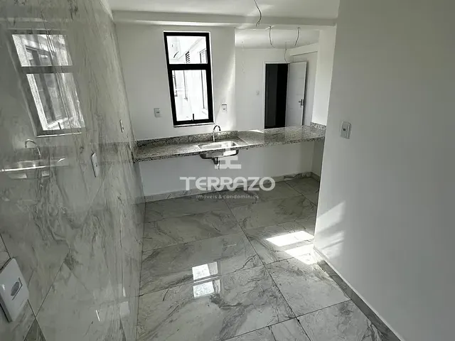 Cobertura / Penthouse 3 quartos e 3 banheiros, à venda, no bairro Jardim Amália em Volta Redonda
