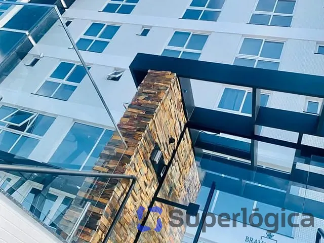 Cobertura / Penthouse com 430m² 4 quartos e 5 banheiros, à venda, no bairro Praia Brava em Itajaí