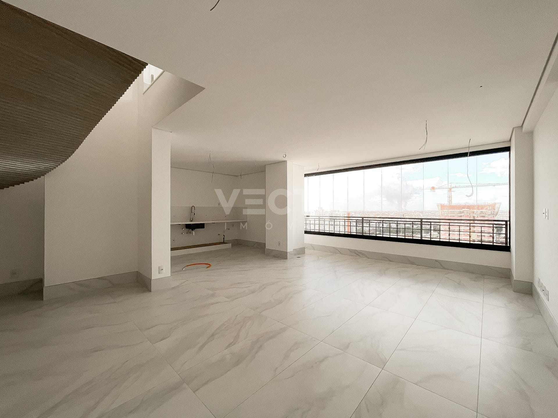 Cobertura à venda com 4 quartos, 582m² - Foto 3