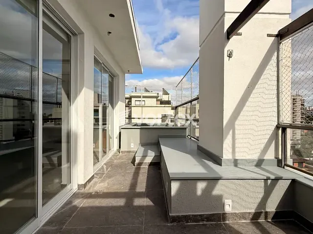 Cobertura / Penthouse 3 quartos e 3 banheiros, à venda, no bairro Centro em Uruguaiana