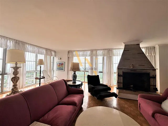 Cobertura / Penthouse 3 quartos e 5 banheiros, para alugar, no bairro Cerqueira César em São Paulo