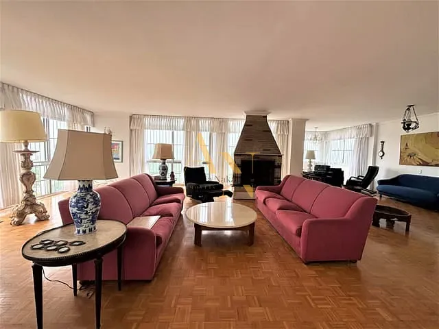 Cobertura / Penthouse 3 quartos e 5 banheiros, para alugar, no bairro Cerqueira César em São Paulo