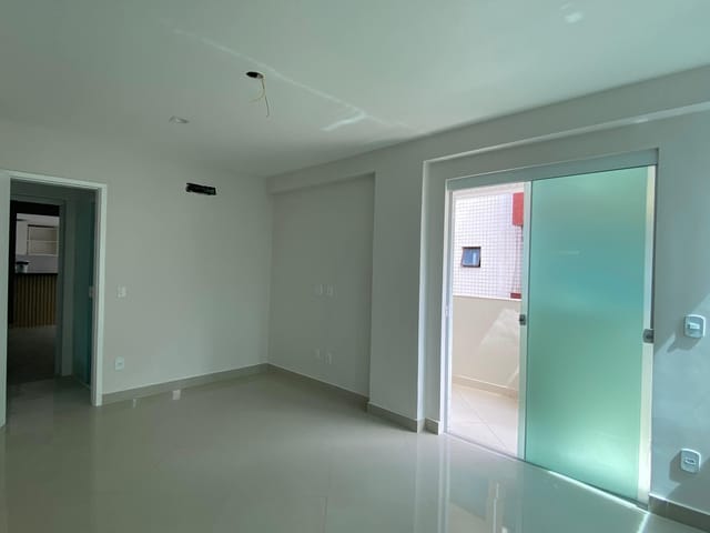 Cobertura / Penthouse 2 quartos e 3 banheiros, à venda, no bairro Passagem em Cabo Frio