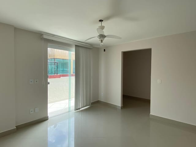Cobertura / Penthouse 2 quartos e 3 banheiros, à venda, no bairro Passagem em Cabo Frio