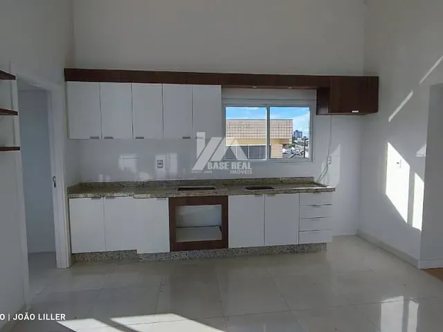 Cobertura / Penthouse com 109m² 3 quartos e 2 banheiros, à venda, no bairro Batel em Guarapuava