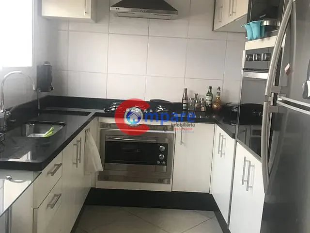 Cobertura / Penthouse 3 quartos e 2 banheiros, à venda, no bairro Cocaia em Guarulhos