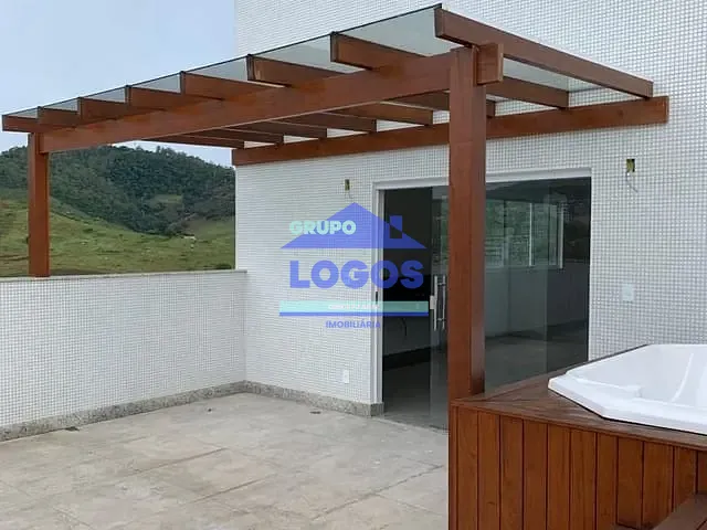 Cobertura / Penthouse com 235m² 3 quartos e 3 banheiros, à venda, no bairro Lucília em João Monlevade