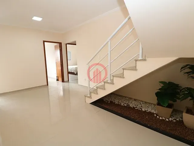 Cobertura / Penthouse 3 quartos e 2 banheiros, à venda, no bairro Agenor de Campos em Mongaguá