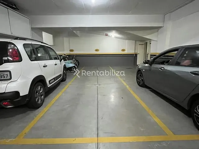 Cobertura / Penthouse 3 quartos e 4 banheiros, à venda, no bairro Centro em Balneário Camboriú