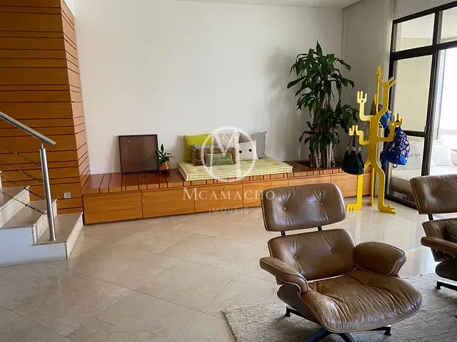 Cobertura / Penthouse com 366m² 4 quartos e 4 banheiros, à venda, no bairro Barra da Tijuca em Rio de Janeiro