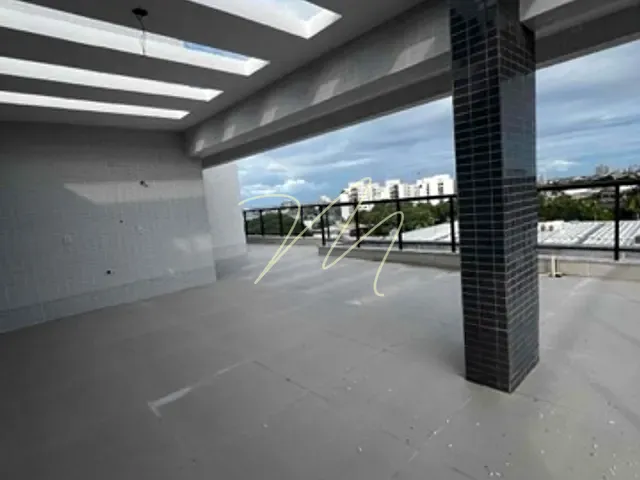 Cobertura / Penthouse com 250m² 3 quartos e 3 banheiros, à venda, no bairro Pontal em Ilhéus