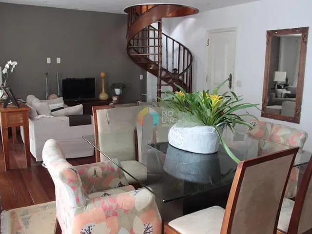 Cobertura / Penthouse com 204m² 3 quartos e 1 banheiro, à venda, no bairro Botafogo em Rio de Janeiro