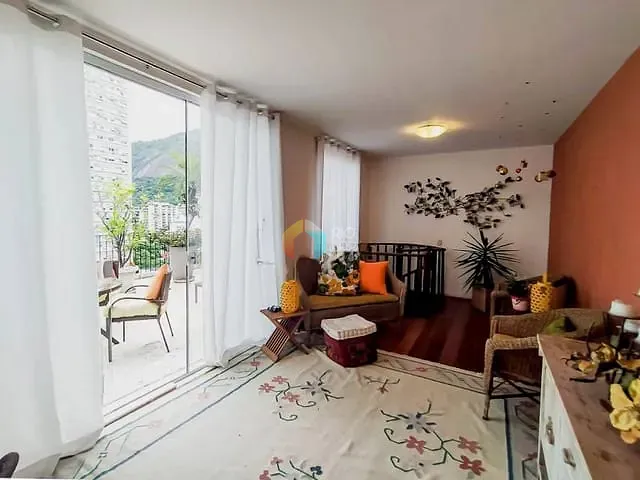Cobertura / Penthouse com 204m² 3 quartos e 1 banheiro, à venda, no bairro Botafogo em Rio de Janeiro