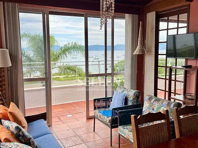 Cobertura / Penthouse com 232m² 4 quartos e 3 banheiros, à venda, no bairro Ponta das Canas em Florianópolis