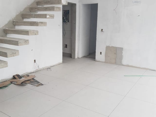 Cobertura / Penthouse com 3001m² 4 quartos e 4 banheiros, à venda, no bairro Costazul em Rio das Ostras