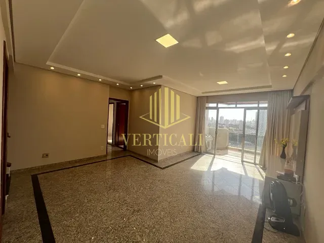 Cobertura / Penthouse com 250m² 4 quartos e 4 banheiros, para alugar, no bairro Duque de Caxias I em Cuiabá