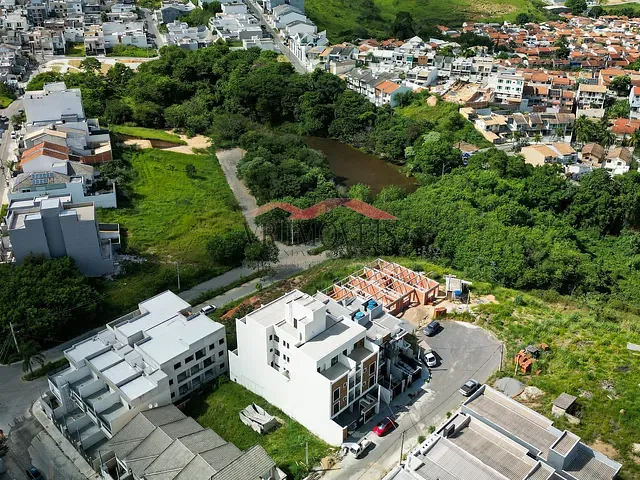 Cobertura / Penthouse 3 quartos e 3 banheiros, à venda, no bairro Jardim Belvedere em Volta Redonda