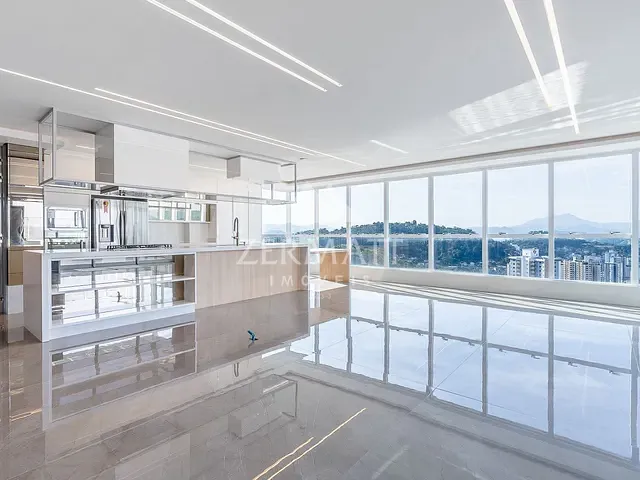 Cobertura / Penthouse com 400m² 3 quartos e 4 banheiros, à venda, no bairro Vila Nova em Blumenau