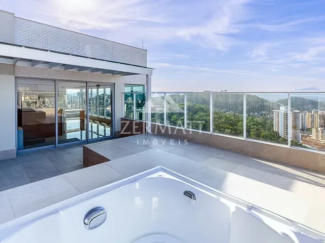 Cobertura / Penthouse com 400m² 3 quartos e 4 banheiros, à venda, no bairro Vila Nova em Blumenau