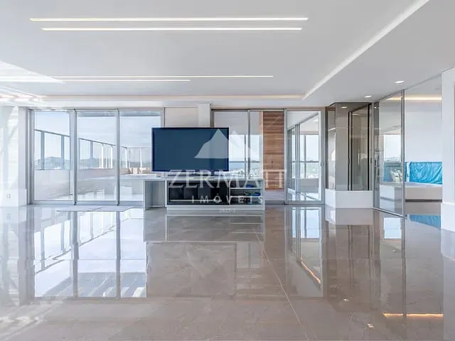 Cobertura / Penthouse com 400m² 3 quartos e 4 banheiros, à venda, no bairro Vila Nova em Blumenau