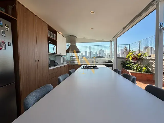 Cobertura / Penthouse 3 quartos e 3 banheiros, à venda, no bairro Pinheiros em São Paulo