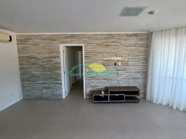 Cobertura / Penthouse com 141m² 2 quartos e 2 banheiros, à venda, no bairro Morro das Pedras em Florianópolis