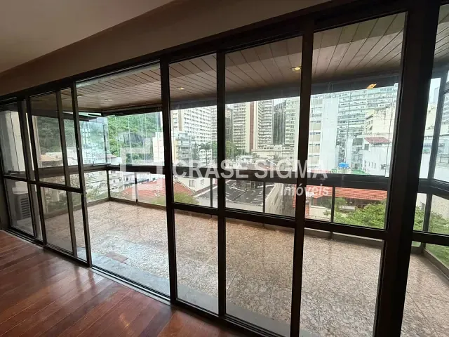 Cobertura / Penthouse com 533m² 5 quartos e 6 banheiros, à venda, no bairro Ipanema em Rio de Janeiro