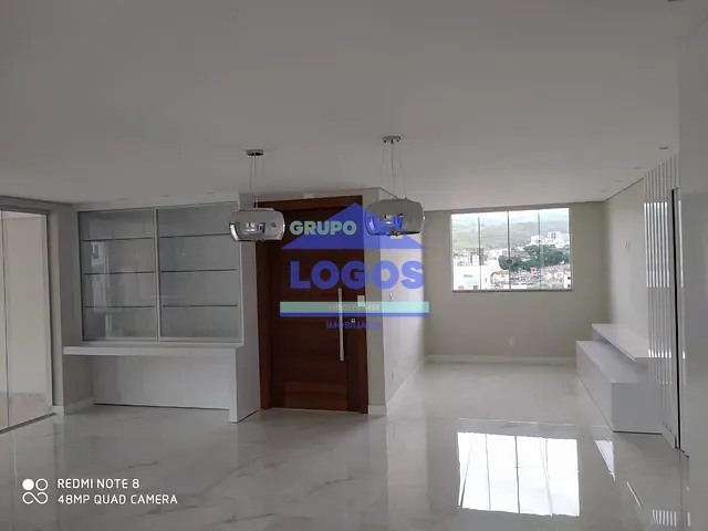 Cobertura / Penthouse 4 quartos e 2 banheiros, à venda, no bairro Jk em João Monlevade