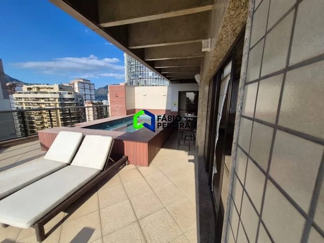 Cobertura / Penthouse com 320m² 4 quartos e 6 banheiros, à venda, no bairro Barra da Tijuca em Rio de Janeiro